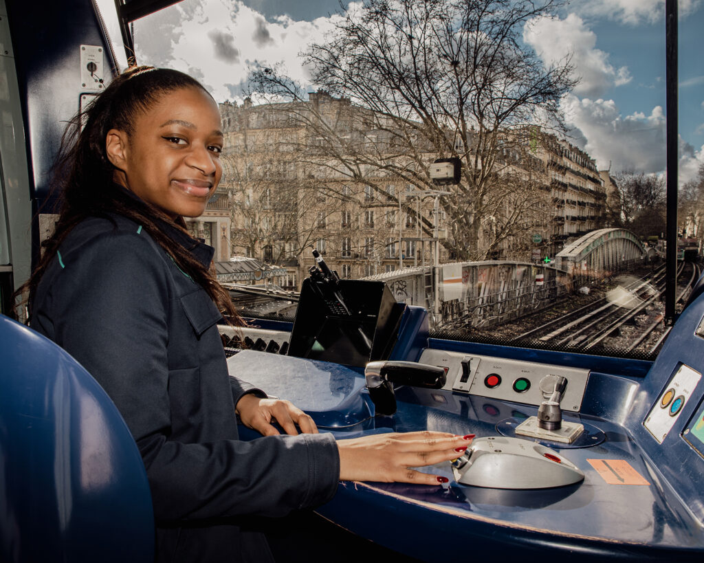 Véra, conductrice du métro